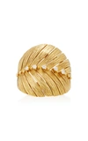 Hueb 18k Yellow Gold Bahia Diamond Leaf Frond Statement Ring In Gold