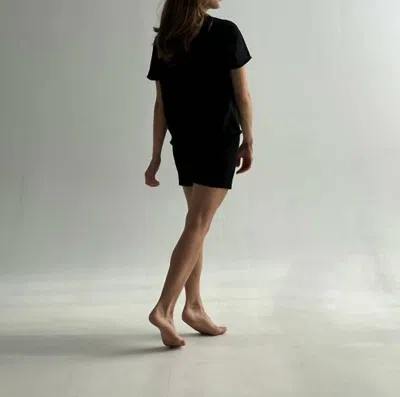 A Basic Brand Women's Tshirt In Black