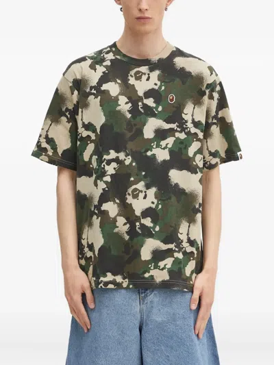 A Bathing Ape Camouflage-print T-shirt In Green
