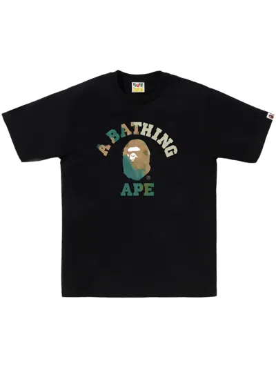 A Bathing Ape Logo-print T-shirt In Schwarz