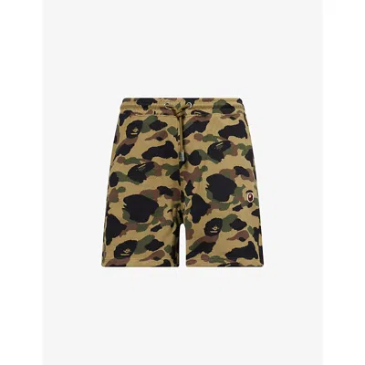 A Bathing Ape Mens Camouflage Two-welt-pockets Cotton-jersey Shorts Green