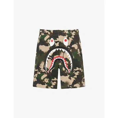 A Bathing Ape Mens Green Shark-graphic Camo Cotton-jersey Sweat Shorts