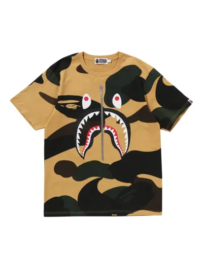 A Bathing Ape Shark Attack Camouflage T-shirt In Gelb