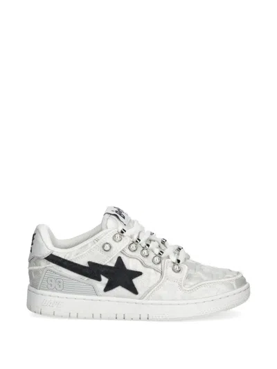 A Bathing Ape Star-embellishment Sneakers In White