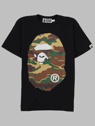 A Bathing Ape T-shirt Con Logo "big Ape" E Stampa Mimetica In Black