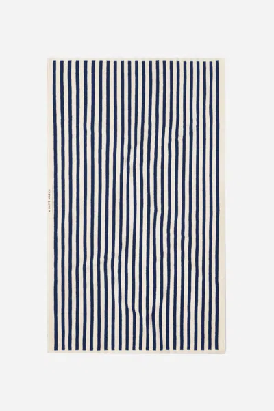 A Days March Bath Towel In Gray