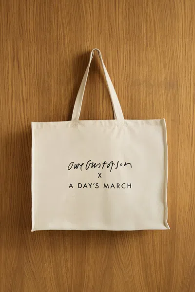 A Days March Owe Frog Tote Bag