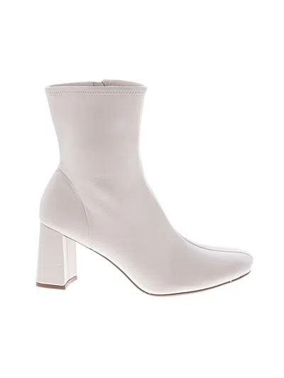 Pre-owned A New Day Ankle Boots In White