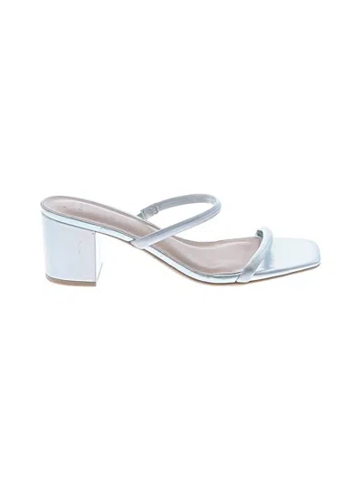 Pre-owned A New Day Sandals In White