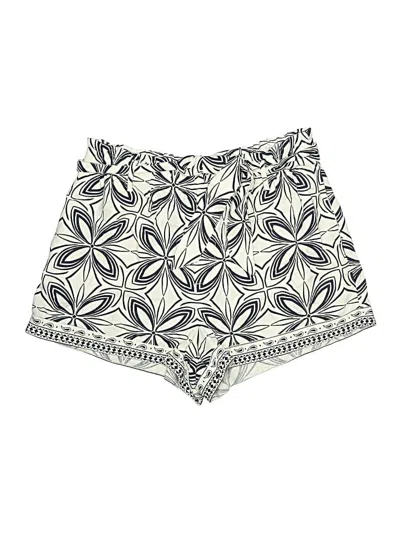 Pre-owned A New Day Shorts In Ivory