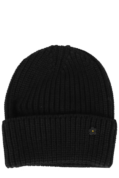 A Paper Kid Hat In Nero