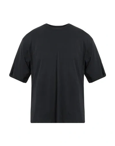 A Paper Kid Man T-shirt Black Size M Cotton