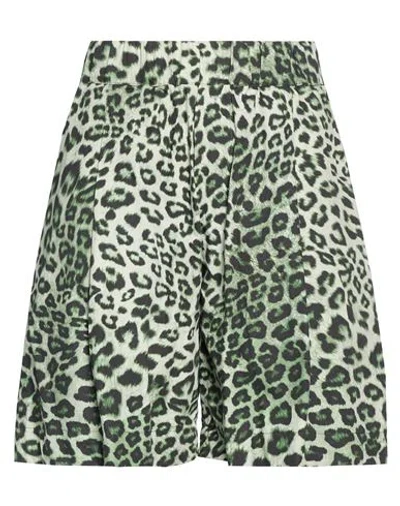 A Paper Kid Woman Shorts & Bermuda Shorts Green Size 10 Cotton
