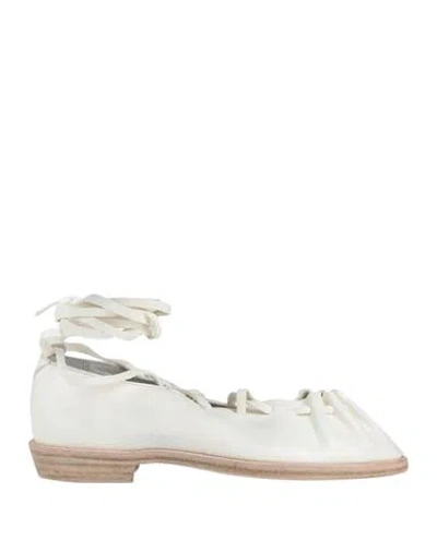 A Tentative Atelier Woman Ballet Flats Ivory Size 7 Soft Leather In White