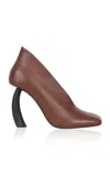 A.w.a.k.e. Lauren Leather Pumps In Brown
