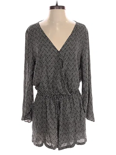 Pre-owned Aakaa Romper In Black