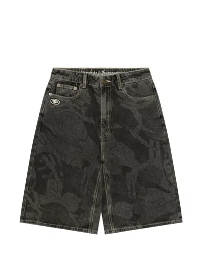 Aape By A Bathing Ape Logo-embroidered Shorts In Black