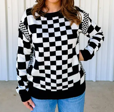Aapparella Checkered Sweater In Black/white