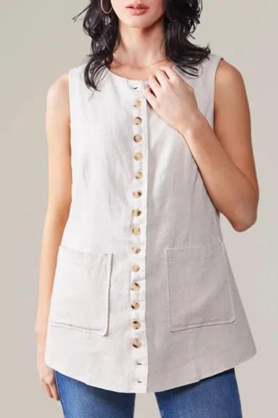 Aaron & Amber Linen Longline Vest In Natural In White