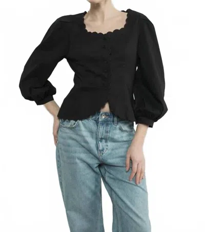 Aaron & Amber Scallop Edge Blouse In Black