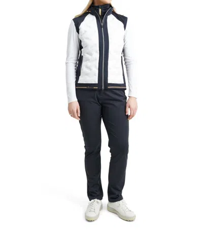 Abacus Sportswear Us Women Grove Hybrid Vest In Navy White In Blue