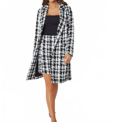 Abbey Glass Abigail Coat In Black/white