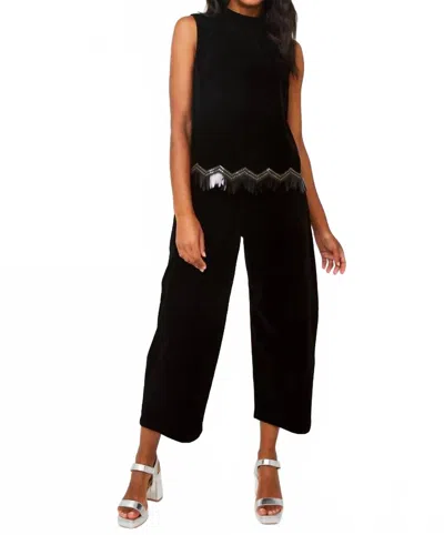 Abbey Glass Brynn Top In Black Velvet