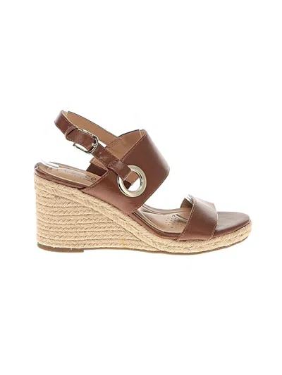 Pre-owned Abella Wedges In Brown