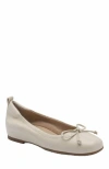 Abeo Cadence Bow Ballet Flat In Gray