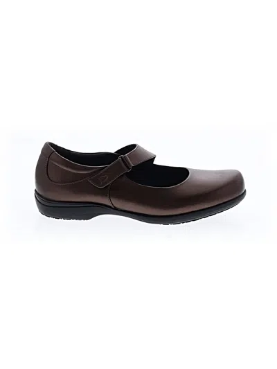 Pre-owned Abeo Flats In Brown