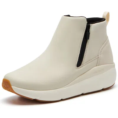 Abeo Mxv Shift Zip Bootie In Off White - Metatarsal