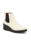 Abeo Passage Chelsea Boot In Off White - Regular
