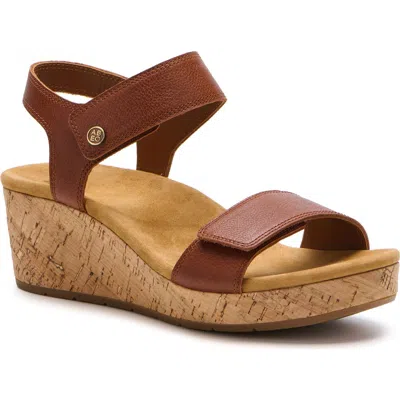 Abeo Riviera Strap Sandal In Caramel - Regular