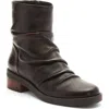Abeo Traverse Scrunch Boot In Burgundy - Metatarsal