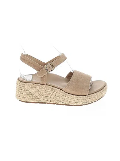 Pre-owned Abeo Wedges In Tan