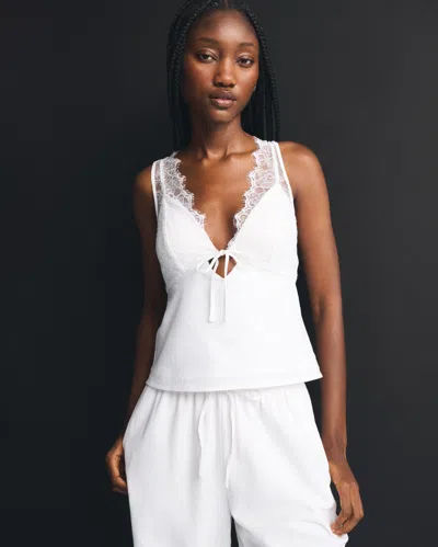 Abercrombie & Fitch A&f Bella Bra-free Lace-trim Cami In White