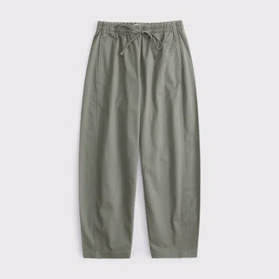 Abercrombie & Fitch Barrel Pull-on Pant