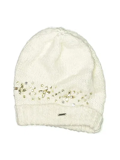 Pre-owned Abercrombie & Fitch Beanie Hat In Ivory