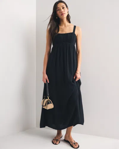 Abercrombie & Fitch Bra-free Sweetheart Ruched Flowy Maxi Dress In Black