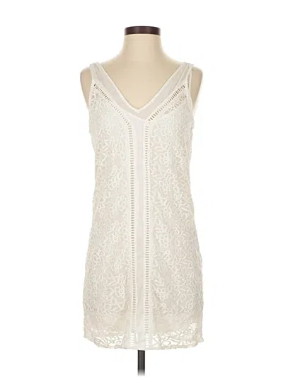 Pre-owned Abercrombie & Fitch Casual Dress In White