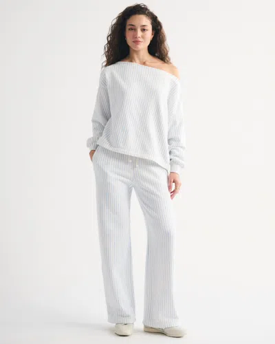 Abercrombie & Fitch High Rise Sunday Terry Wide Leg Sweatpant In White