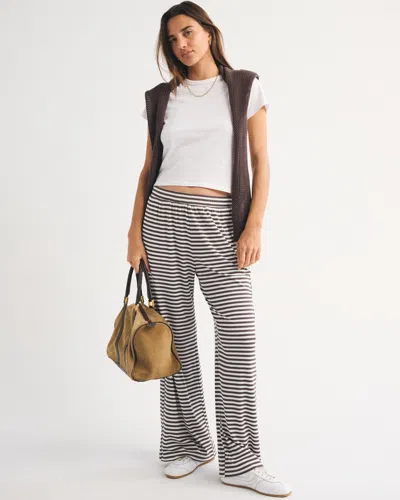 Abercrombie & Fitch Lounge Ribbed Wide Leg Sweatpant In Brown