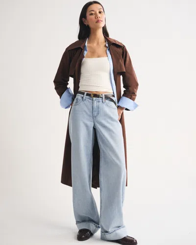 Abercrombie & Fitch Low Rise Ultra Loose Jean In White