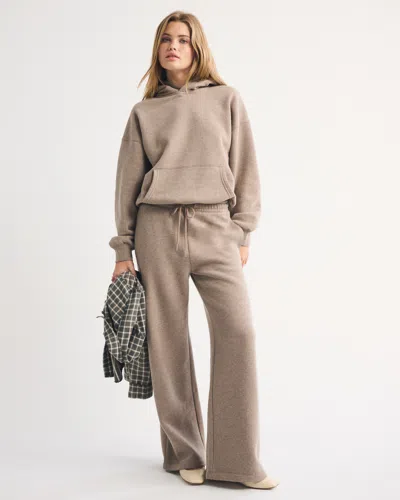 Abercrombie & Fitch Sunday Wide Leg Sweatpant In Brown