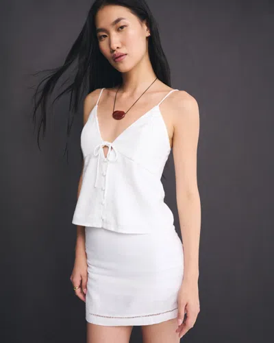Abercrombie & Fitch The A&f Bella Bra-free Tie-front Cami In White