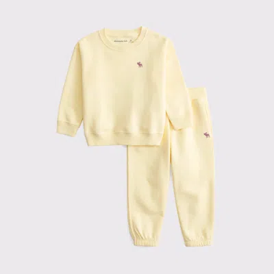 Abercrombie & Fitch Kids' Toddler Essential Icon Crew Sweatshirt Set In Brown