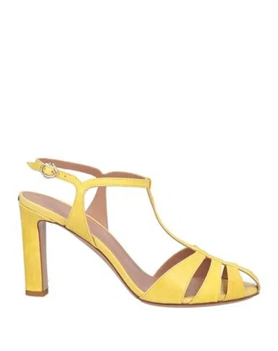 A.bocca A. Bocca Woman Sandals Yellow Size 7 Leather