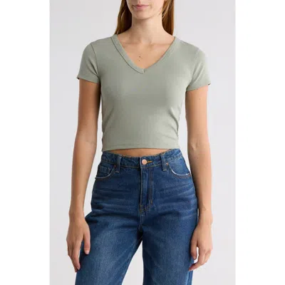 Abound Cropped V-neck Tee In Green Halo