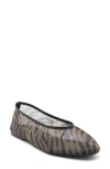 Abound Harmony Mesh Flat In Brown