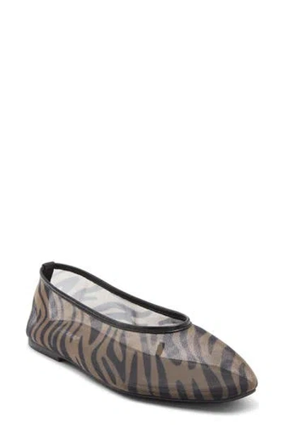 Abound Harmony Mesh Flat In Brown